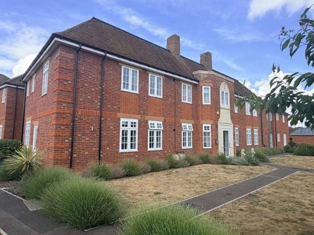 Apartment for sale in Drybridge Hill, Eastbridge