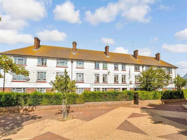 Apartment for sale in Tankerton, Canterbury