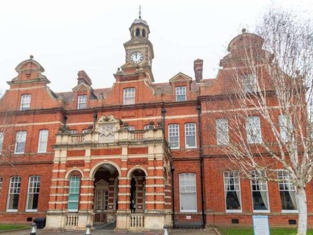 Apartment for sale in Heigham Grove, East Bank