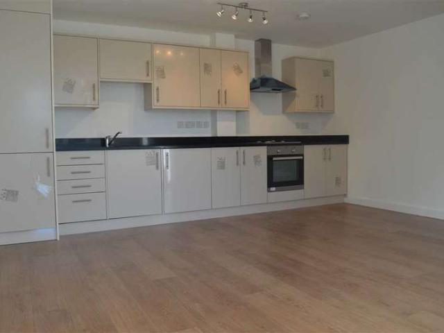 Apartment for rent in Hawley, Monks Orchard