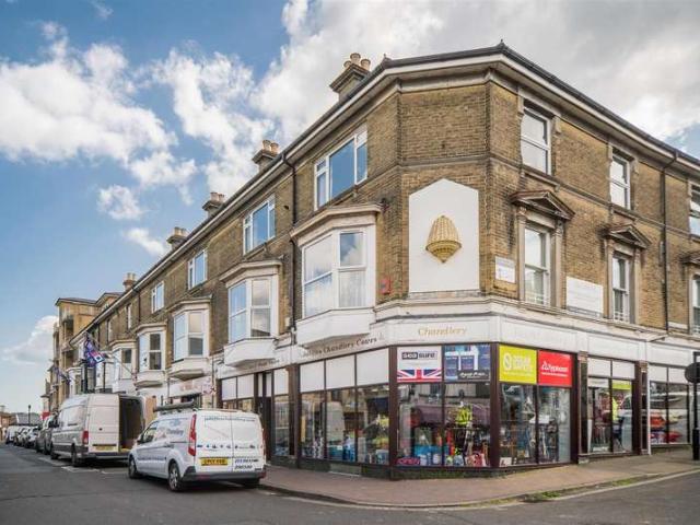 Apartment for sale in Cowes, Isle Of Wight