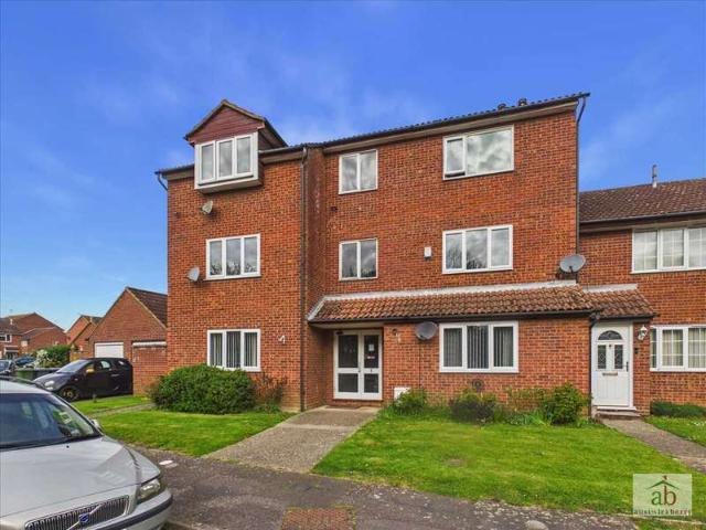 Apartment for sale in Trimley St Martin, East Suffolk