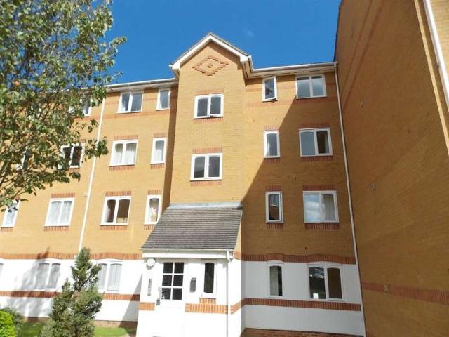 Apartment for sale in Aldershot, Rushmoor