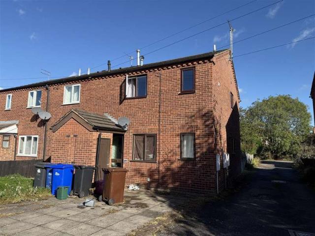 Apartment for sale in Horninglow, East Staffordshire