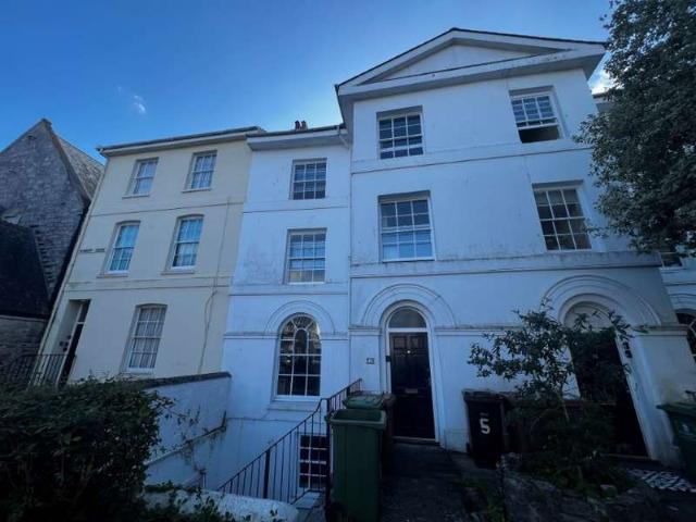 Apartment for sale in Stonehouse, Plymouth