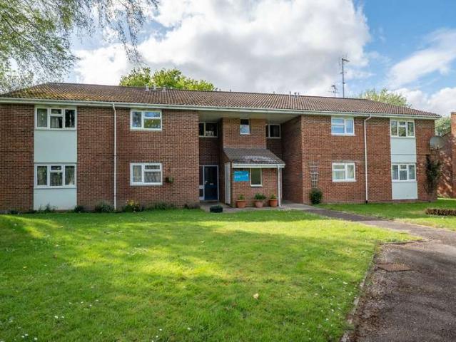 Apartment for sale in Priest Down, Hampshire