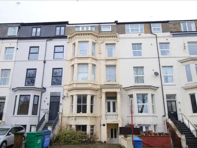 Apartment for sale in The Old Town, Kepwick