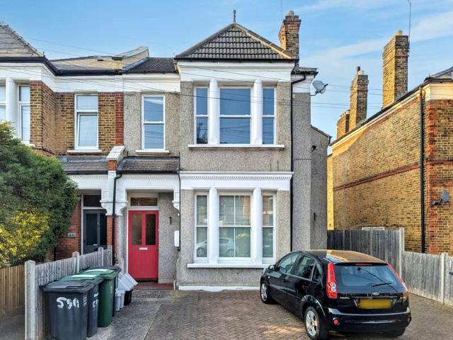 Apartment for sale in Lewisham, Perry Vale