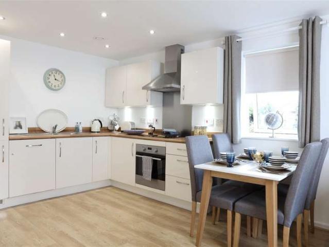 Apartment for rent in Linnyshaw, Salford