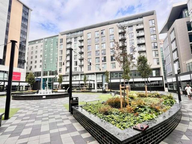 Apartment for sale in Milton Keynes