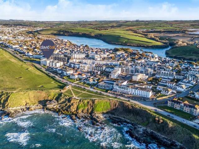 Apartment for sale in Newquay, Cornwall