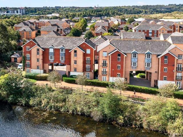 Apartment for sale in Cardiff International Sports Village, Cardiff