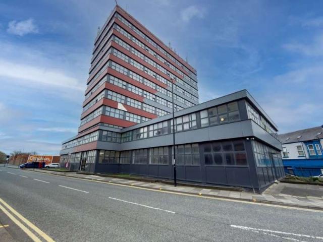 Apartment for sale in East End, Sunderland