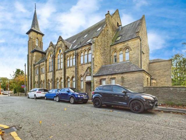 Apartment for sale in Swinley, Wigan