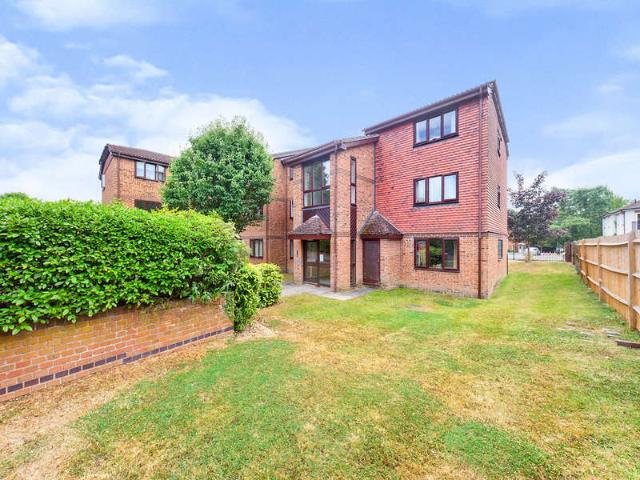 Apartment for sale in New Town, Horsham