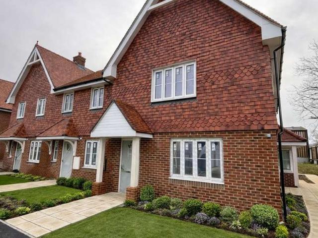 Apartment for sale in Horsham, West Sussex