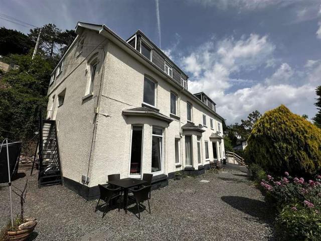 Apartment for rent in Strode, Devon