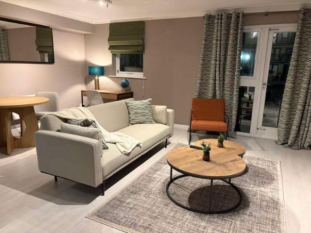 Apartment for sale in Clippers Quay, Isle Of Dogs