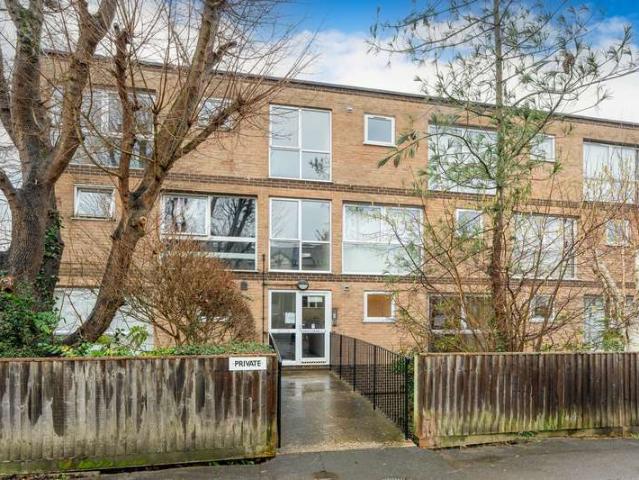 Apartment for sale in Sunnymead, The Slade