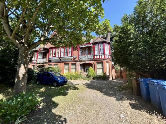 Apartment for rent in The Dales, Key Street