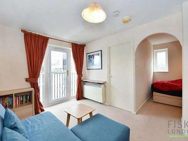 Apartment for sale in Isle Of Dogs, Greater London