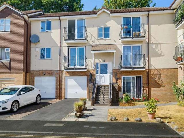 Apartment for sale in Greenbank, Mount Wise