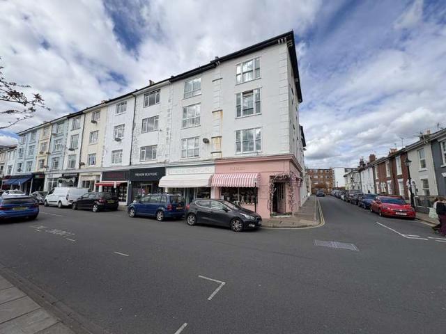 Apartment for sale in Southsea, City Of Portsmouth