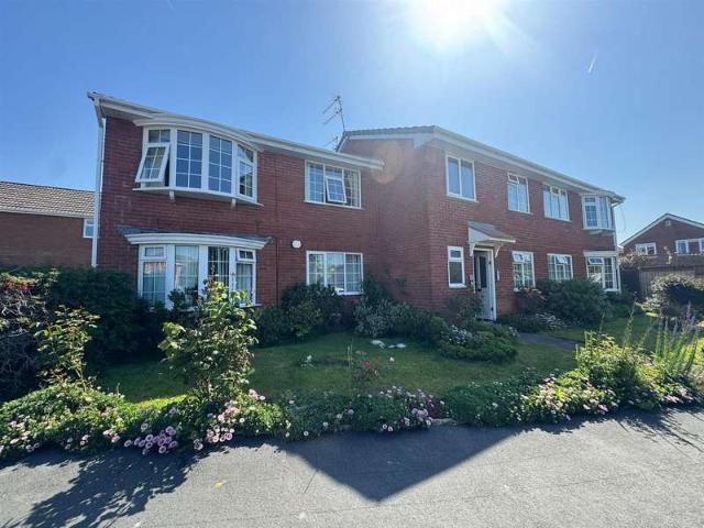 Apartment for sale in Liscard, Wirral