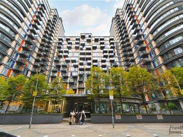 Apartment for sale in Isle Of Dogs, Greater London