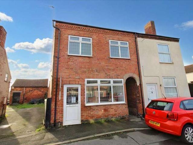 Apartment for rent in Moorgreen, Attenborough