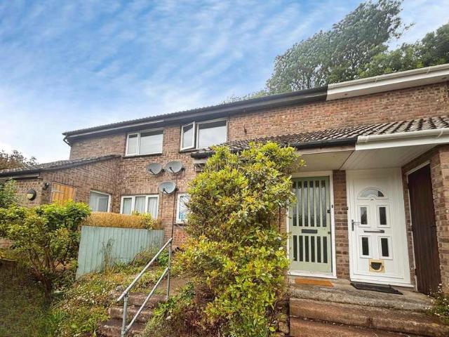 Apartment for rent in Mount Wise