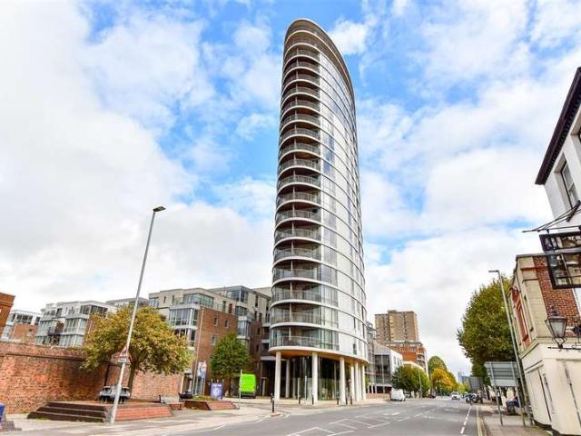 Apartment for sale in Portsea, Portsmouth