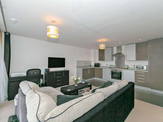 Apartment for sale in Milton Keynes