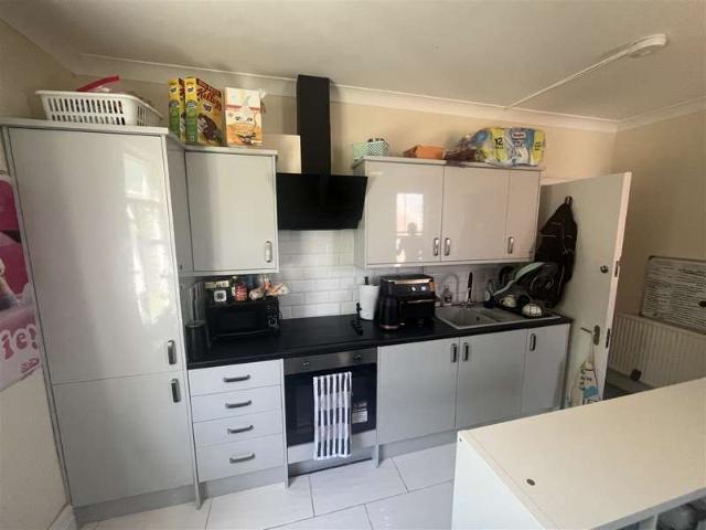 Apartment for rent in Portswood Park, City Of Southampton