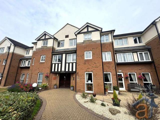 Apartment for sale in High Park, Southport