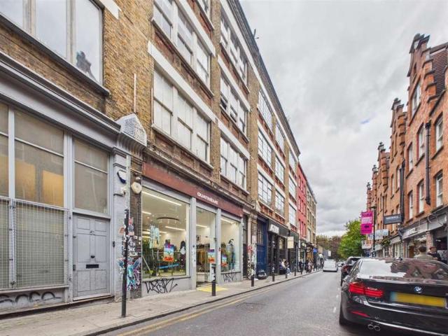 Apartment for sale in Spitalfields, Greater London