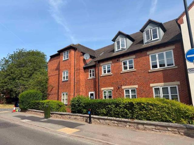 Apartment for sale in Cliff Hill, Green Close