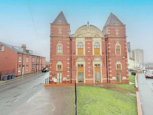 Apartment for sale in Armley, West Yorkshire