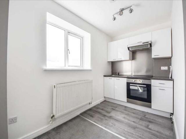 Apartment for sale in Burrow's Bush, Wellingborough