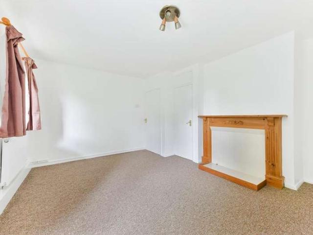 Apartment for rent in Red Hill, Surrey