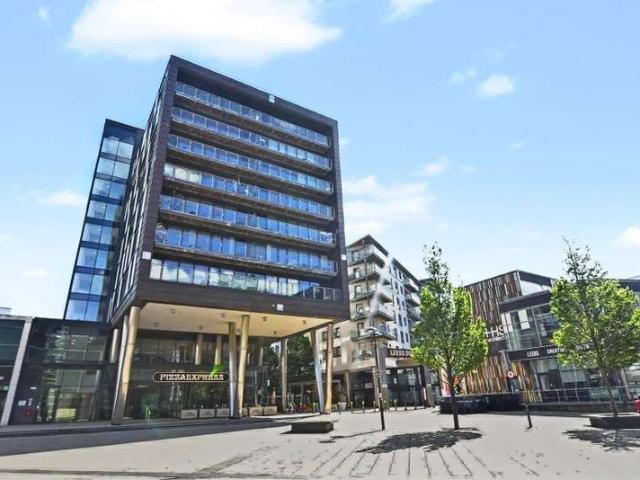 Apartment for sale in Richmond Hill, West Yorkshire