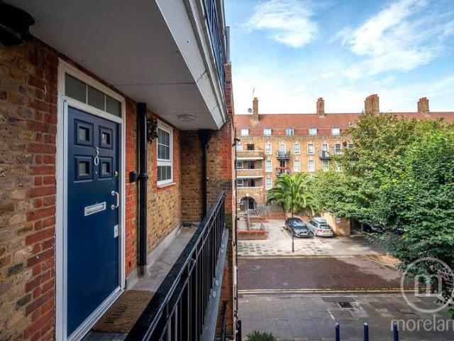 Apartment for sale in De Beauvoir Town, Greater London