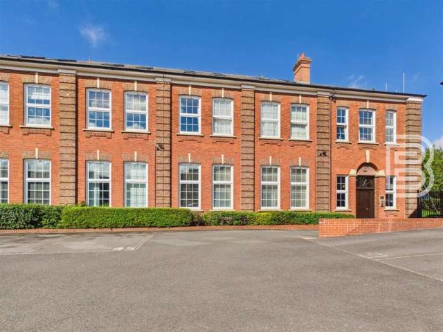 Apartment for sale in Brandon, New Bilton