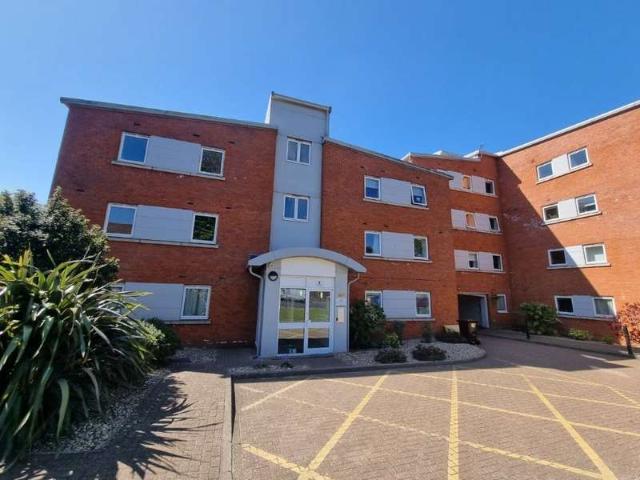 Apartment for sale in Key Street, Suffolk