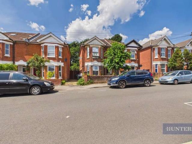 Apartment for sale in Portswood, City Of Southampton