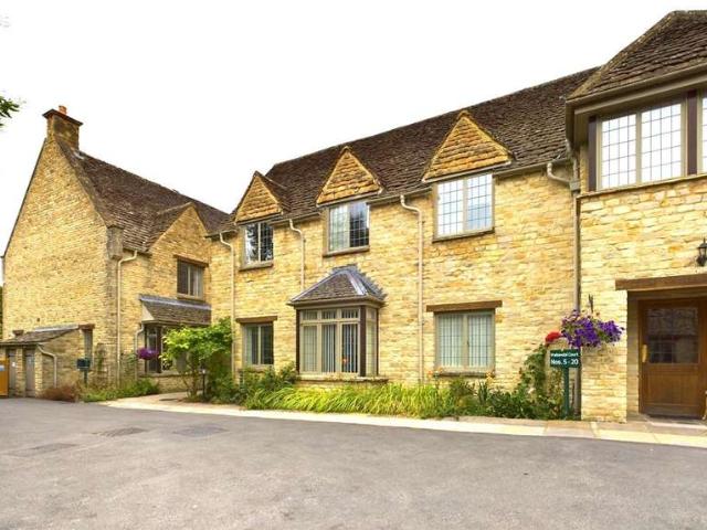 Apartment for sale in Black Bourton, Oxfordshire