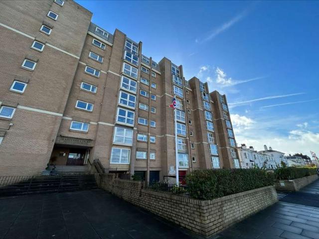 Apartment for sale in Southport, Sefton
