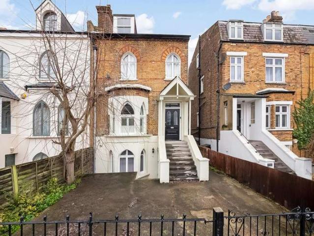 Apartment for rent in West Norwood, Greater London