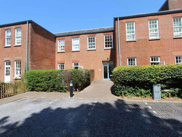 Apartment for rent in Hampshire