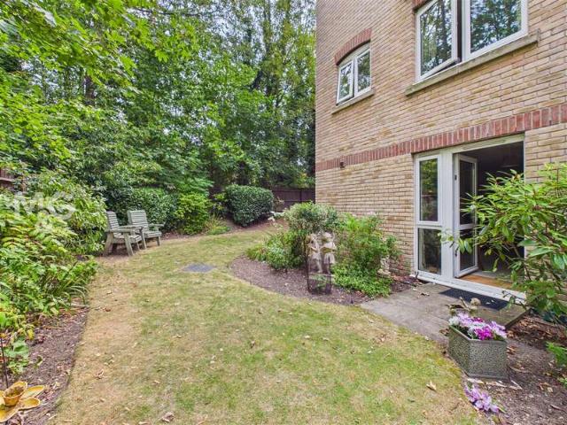 Apartment for sale in Chedburgh, Suffolk